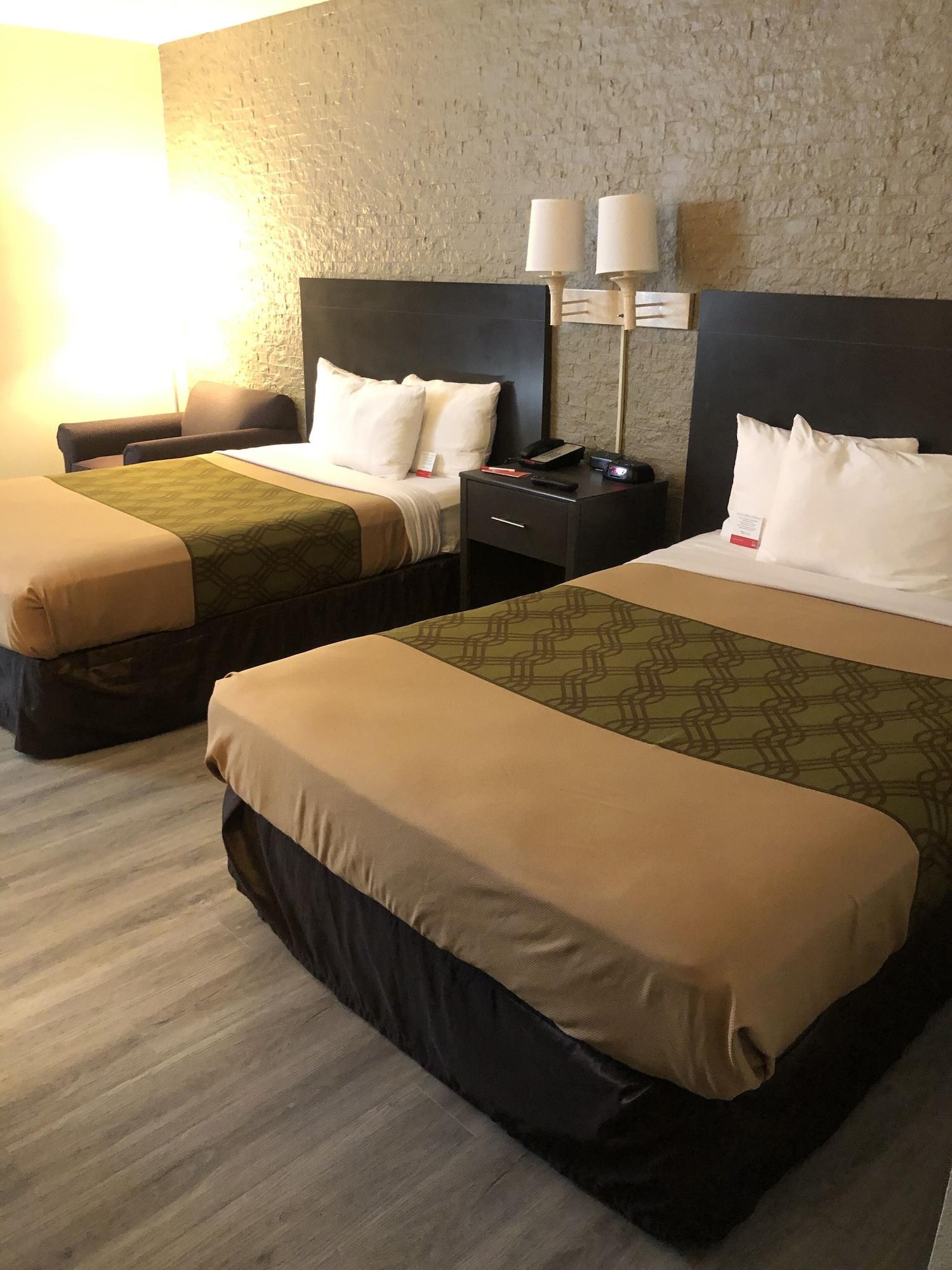 Econo Lodge Metro Arlington Bagian luar foto
