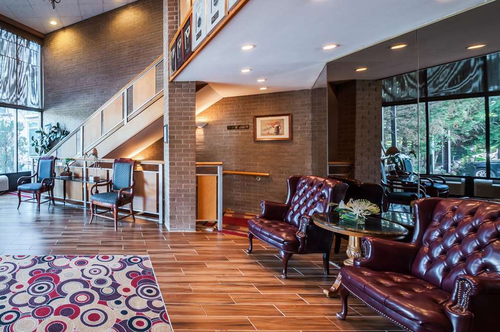 Econo Lodge Metro Arlington Interior foto